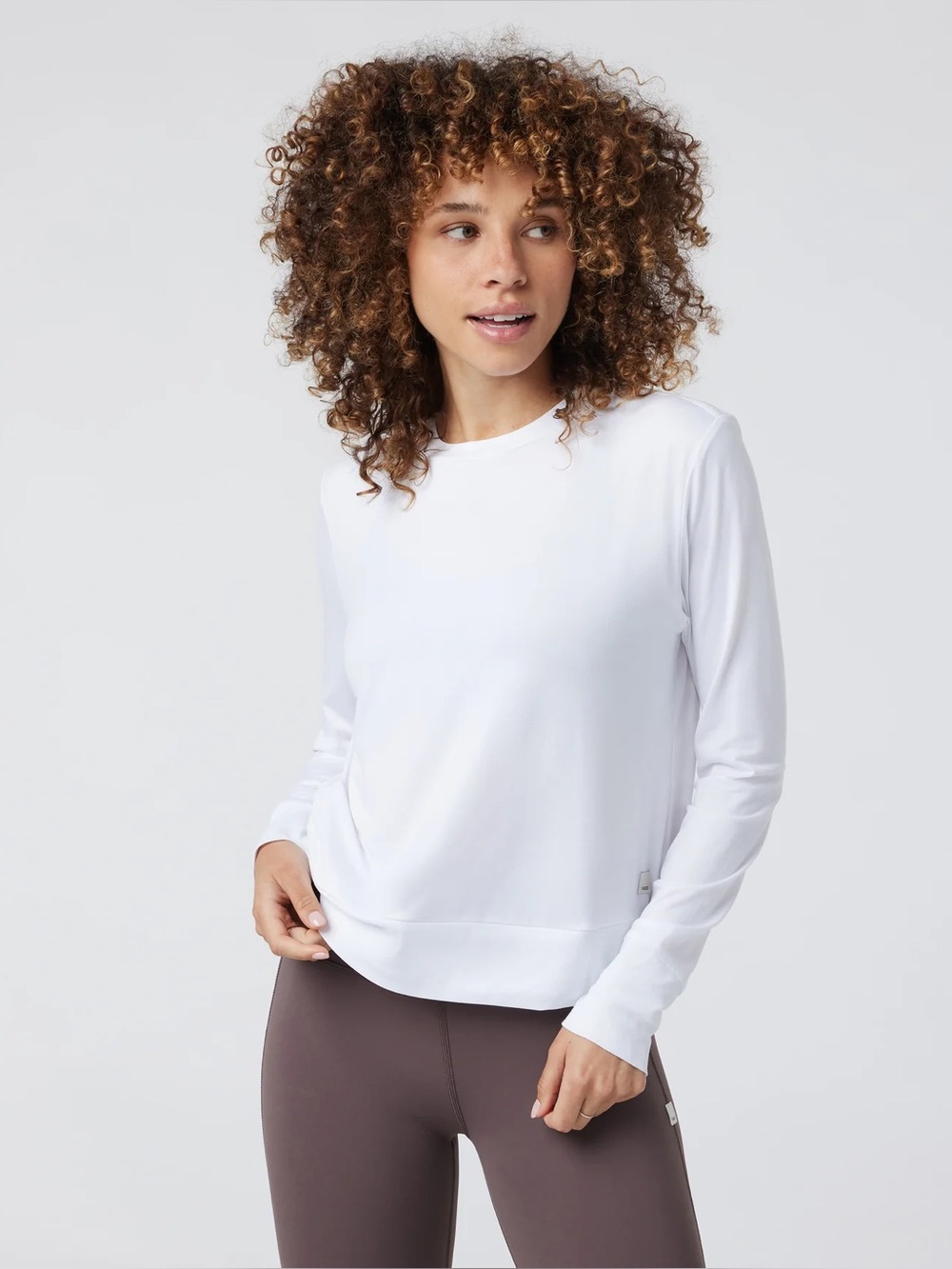 NWOT Vuori White Long Sleeve Top